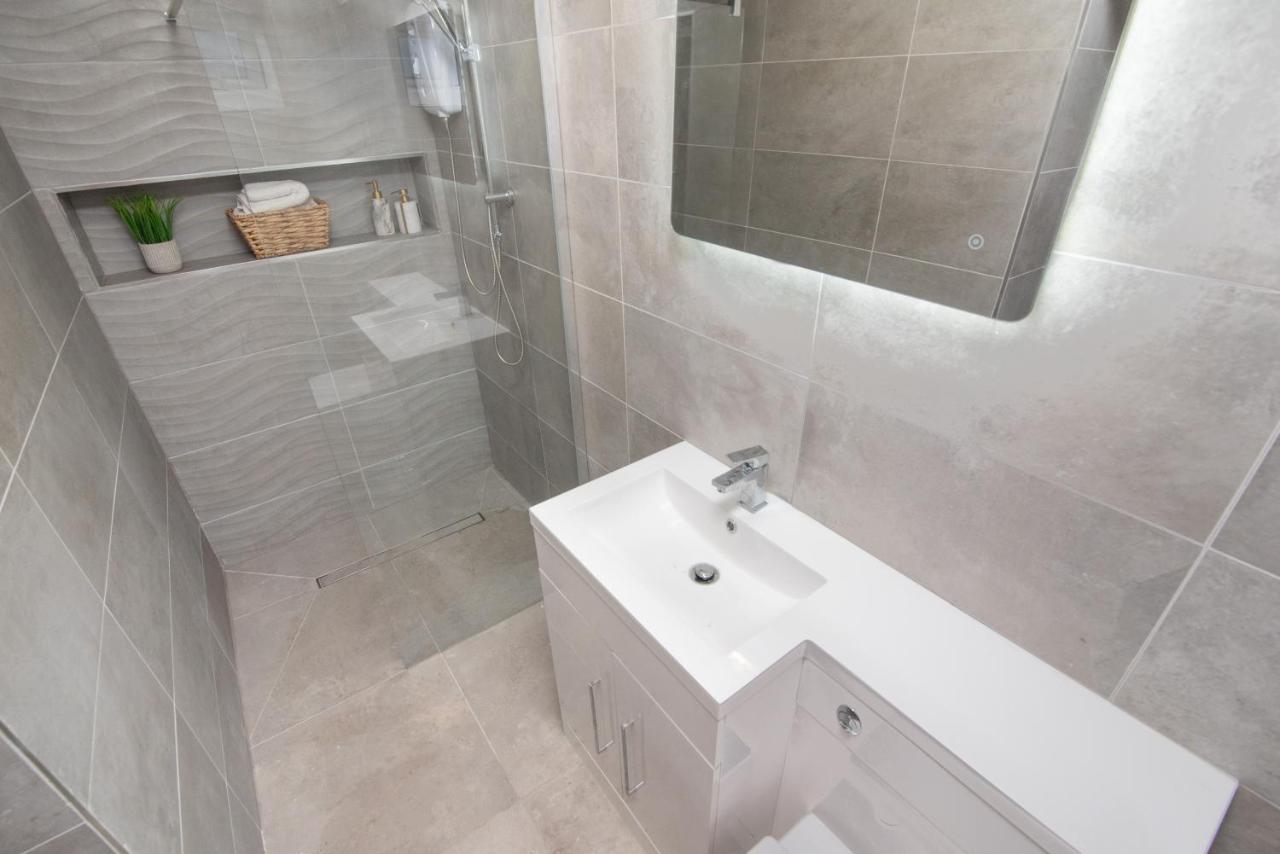 Cardiff Luxe Living Apartments Buitenkant foto